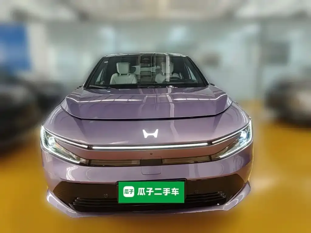 Honda P7 — фото 10