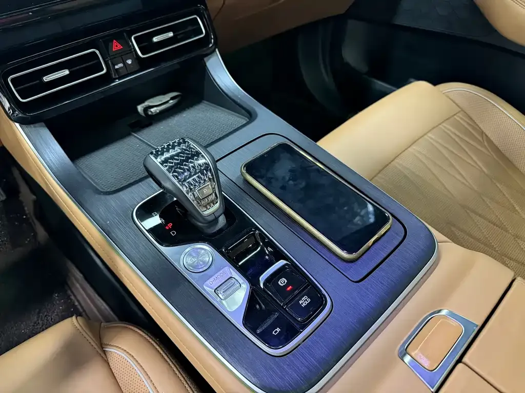 GAC Motor Trumpchi GS8 — фото 2