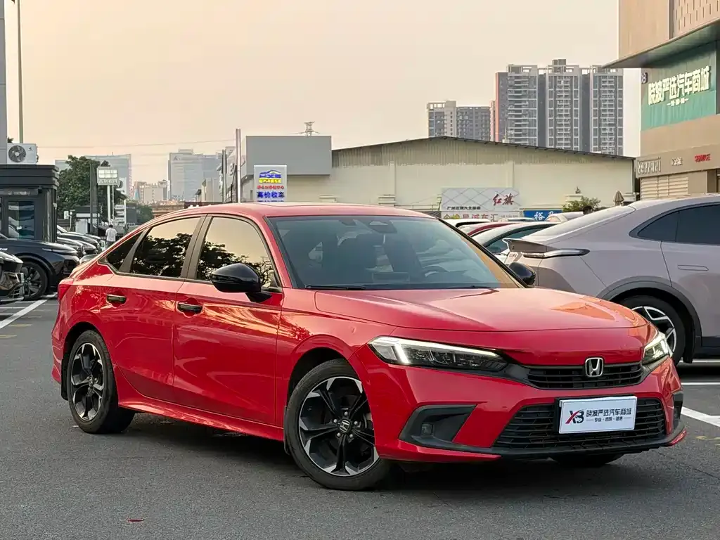 Honda Civic — фото 7