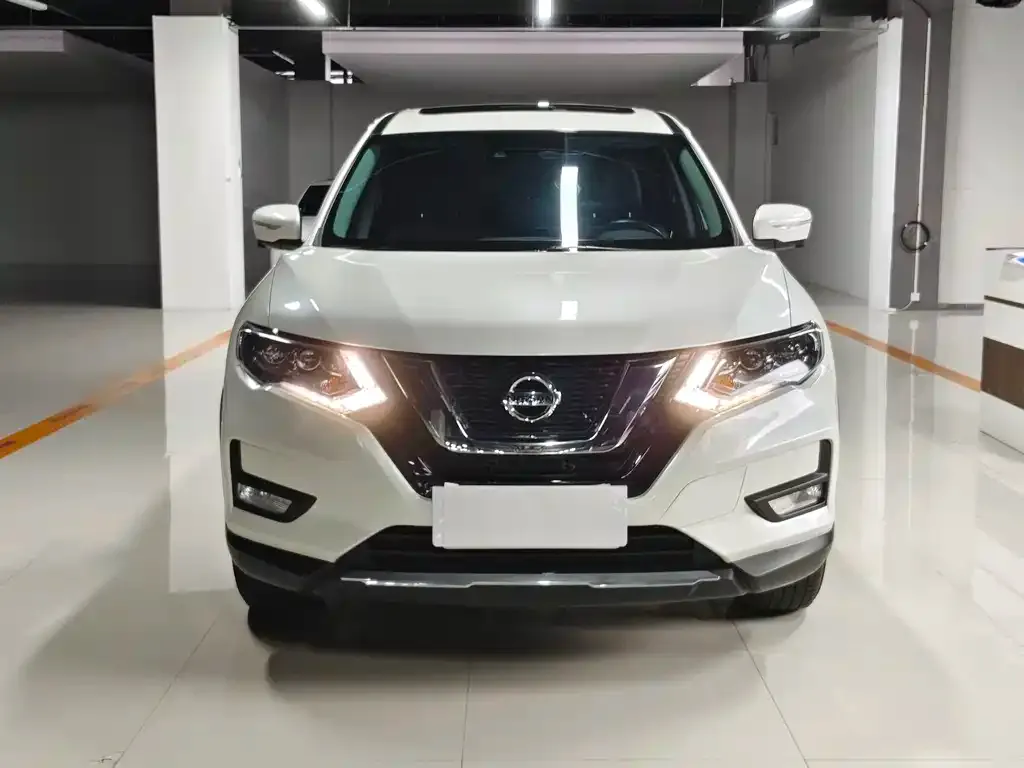 Nissan X-Trail — фото 5