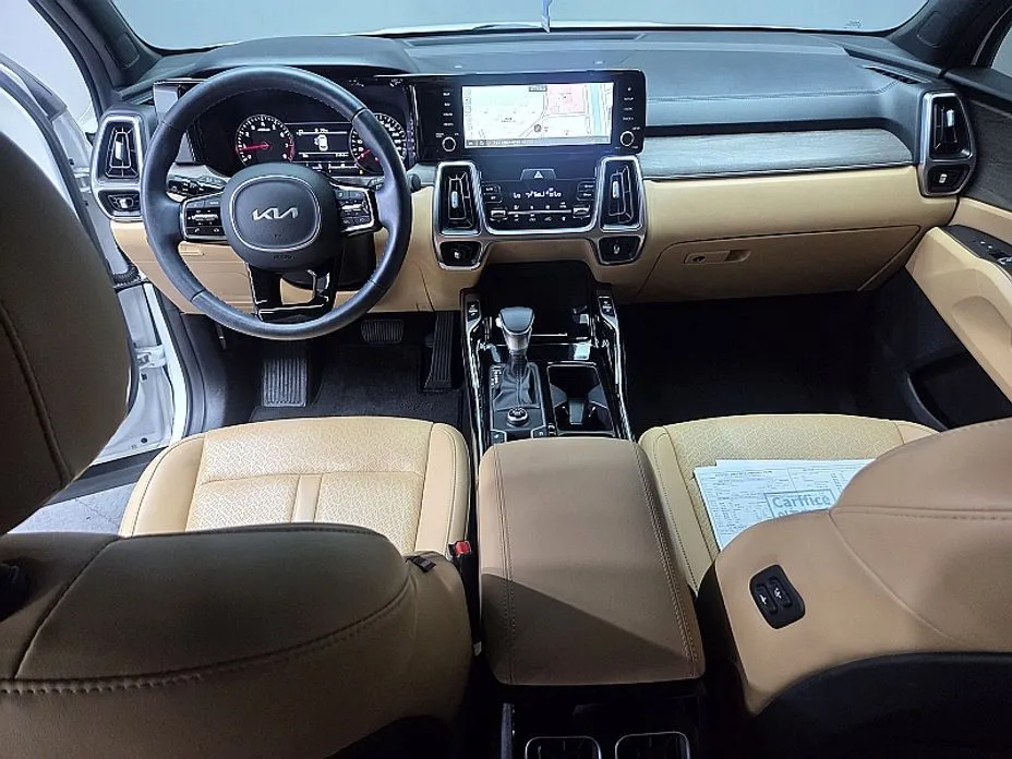 Kia Sorento — фото 7