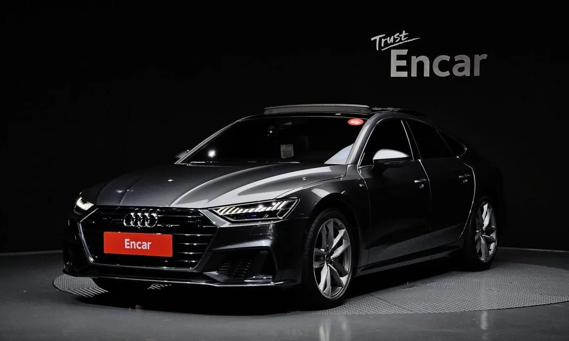 Audi A7 — фото 1