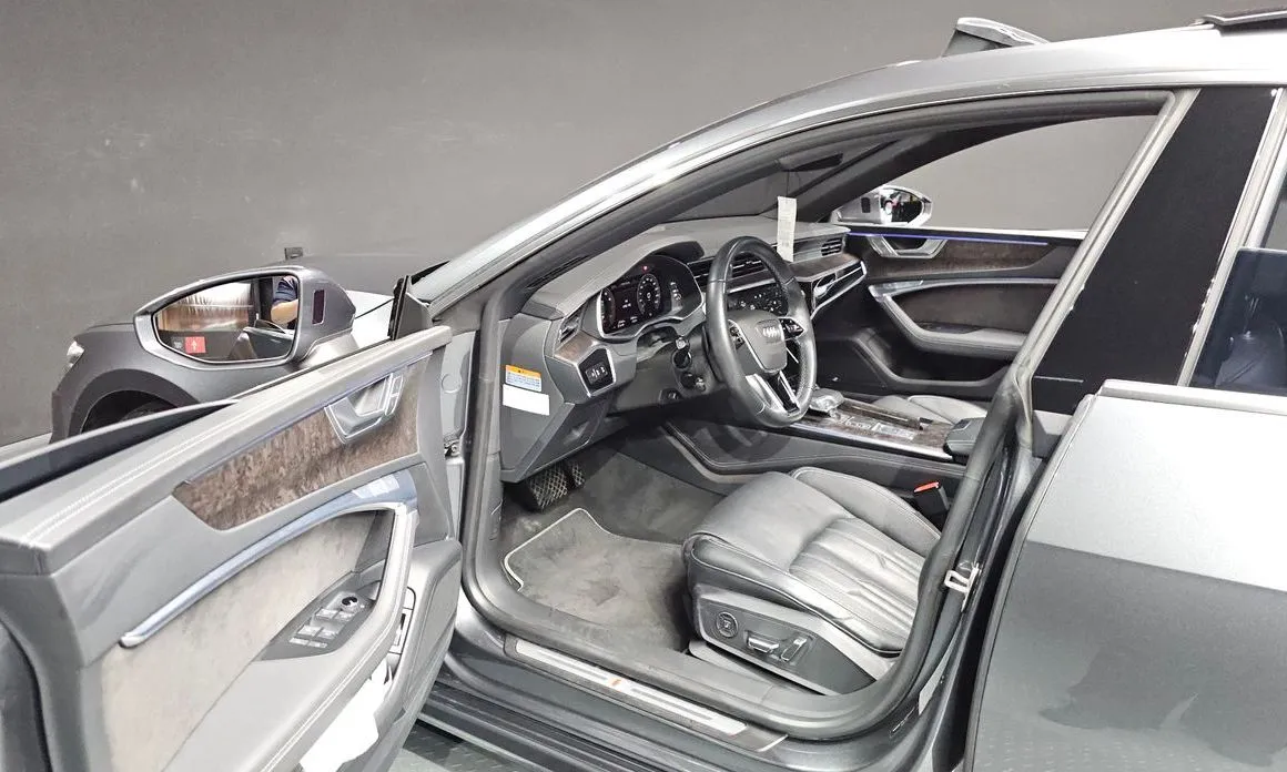 Audi A7 — фото 7