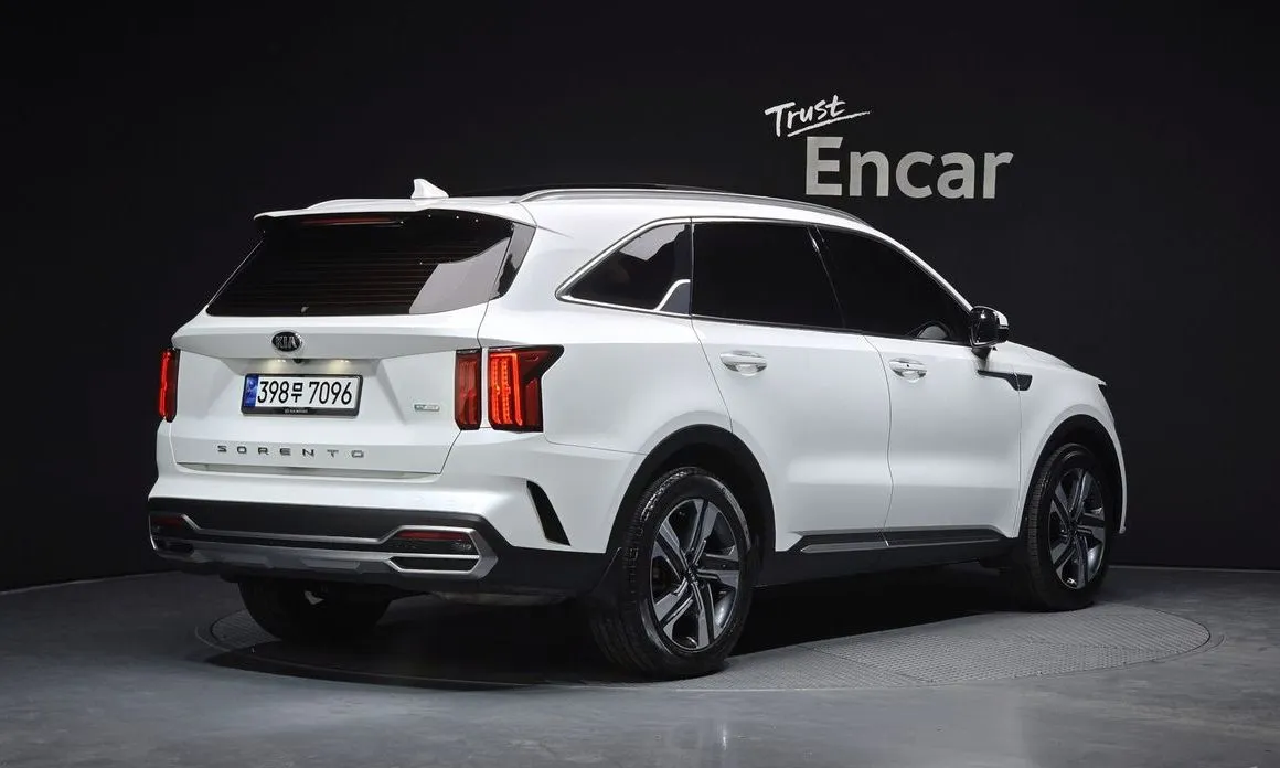 Kia Sorento — фото 3