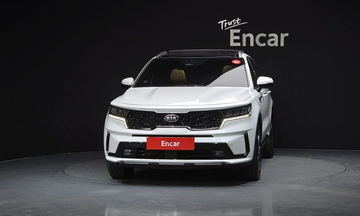 Kia Sorento — фото 5