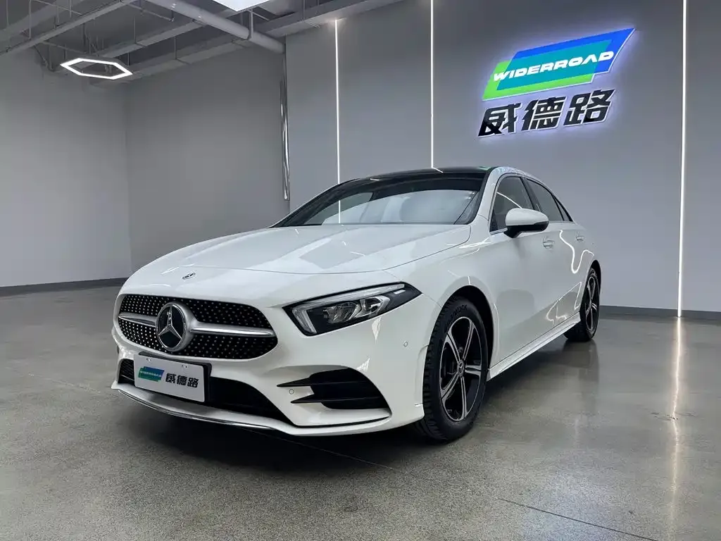 Mercedes-Benz A-Class — фото 1