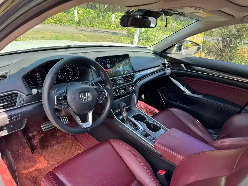 Honda Accord — фото 3