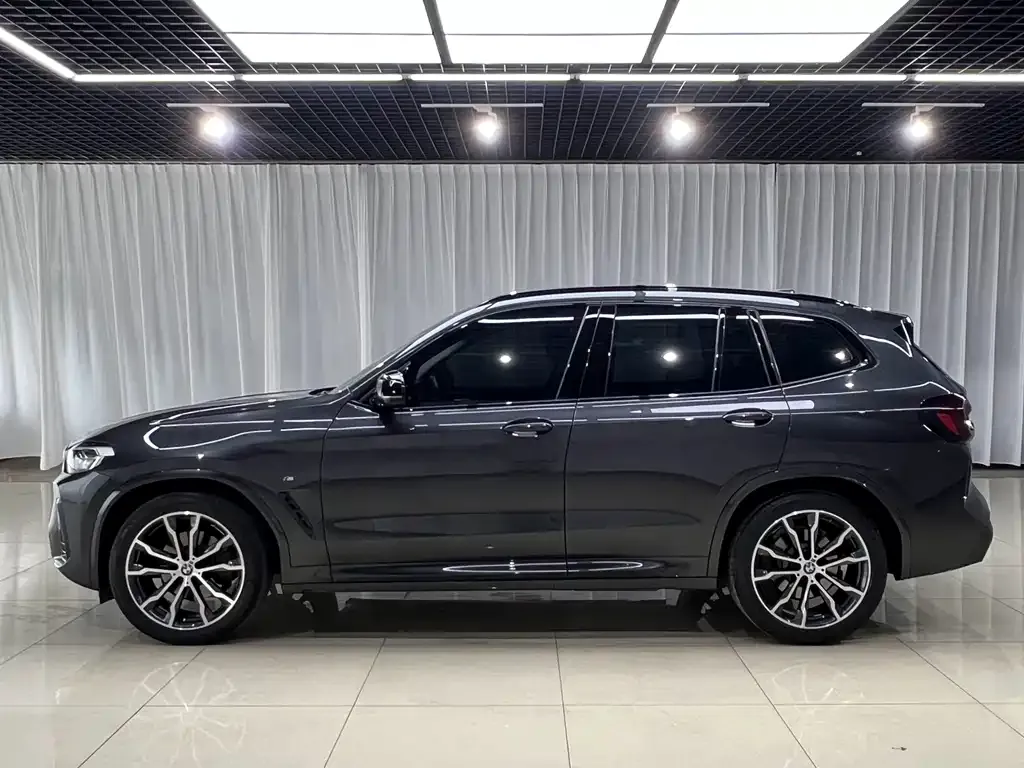 BMW X3 — фото 9