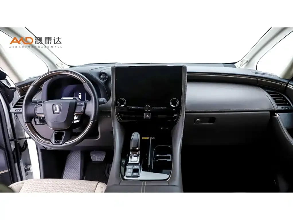 Toyota Vellfire — фото 9