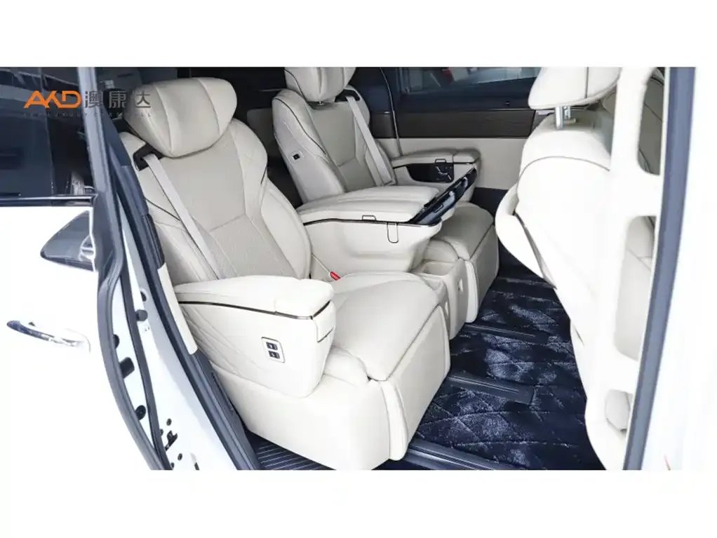 Toyota Vellfire — фото 5