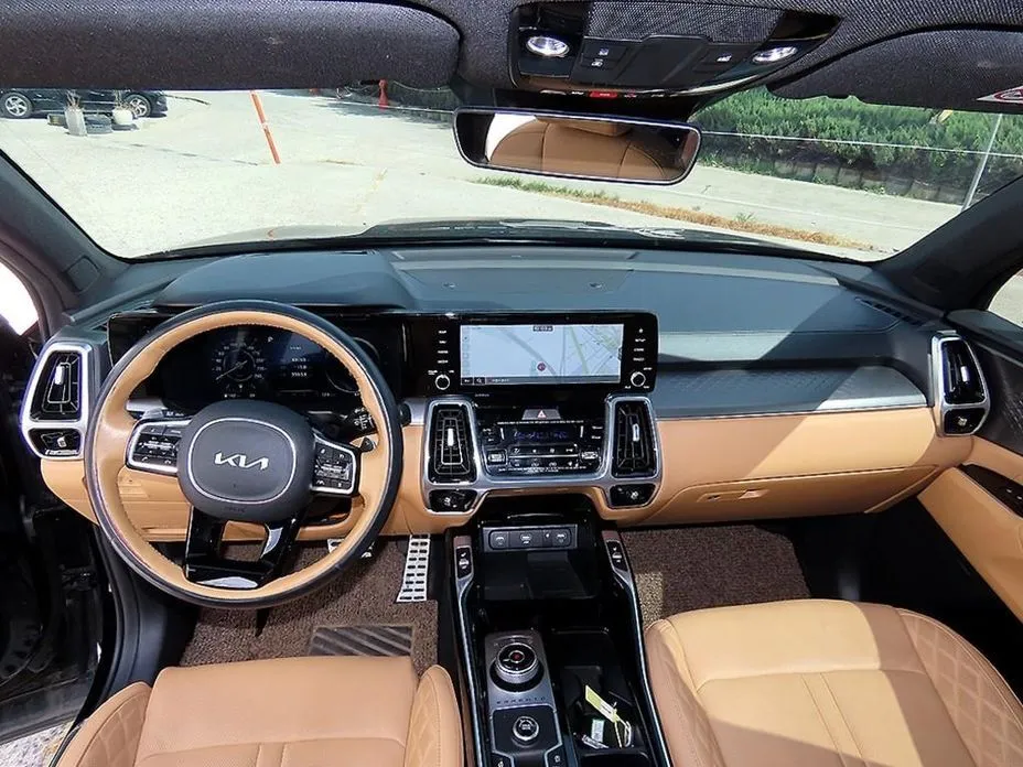 Kia Sorento — фото 9