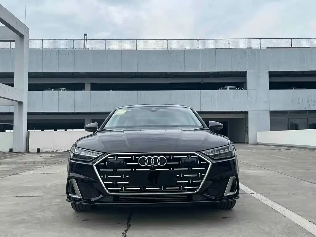 Audi A7L — фото 3