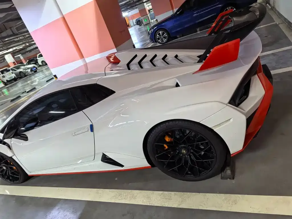 Lamborghini Huracan — фото 6