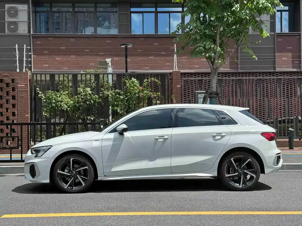 Audi A3 — фото 10