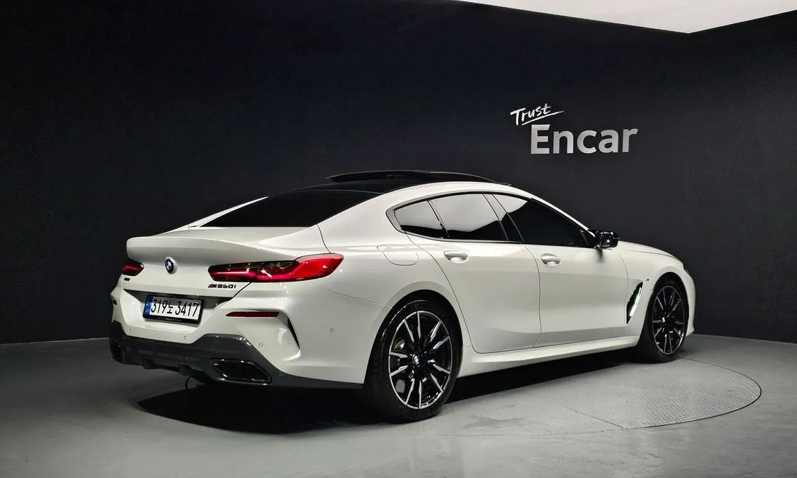 BMW 8-Series — фото 3