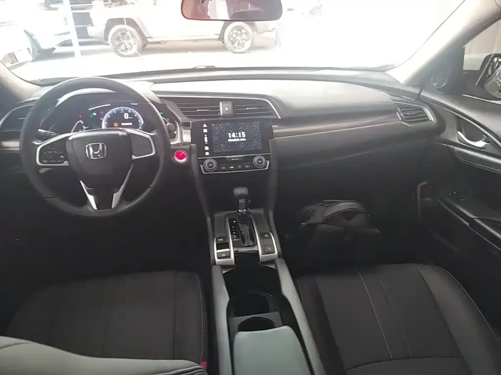 Honda Civic — фото 2