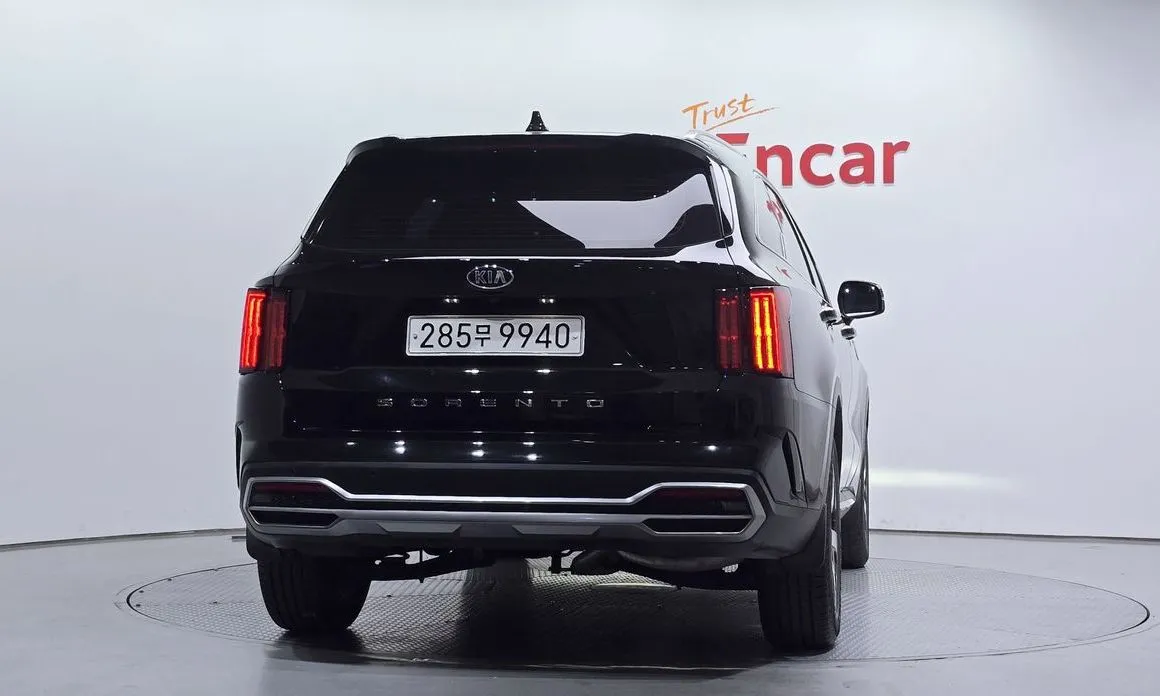 Kia Sorento — фото 3