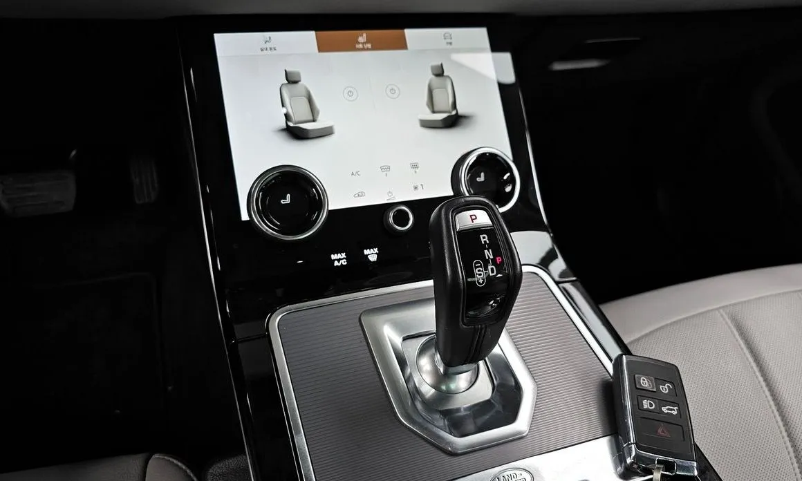 Land Rover Range Rover Evoque — фото 3
