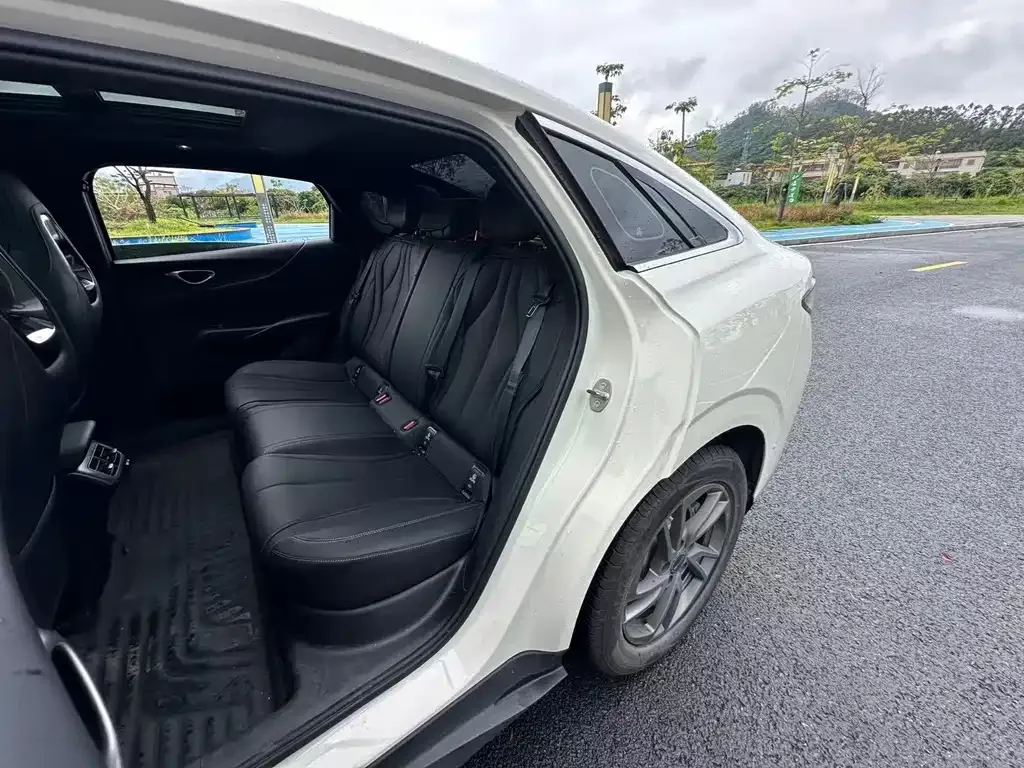 BYD Seal 06 — фото 4
