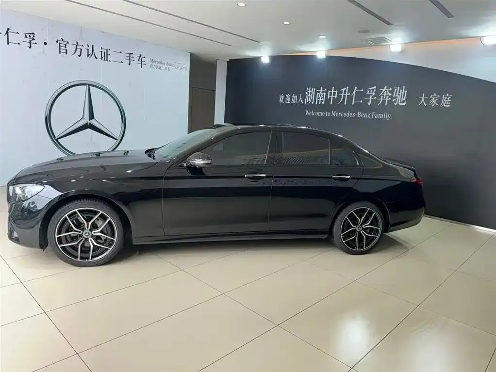 Mercedes-Benz E-Class (Import) — фото 4