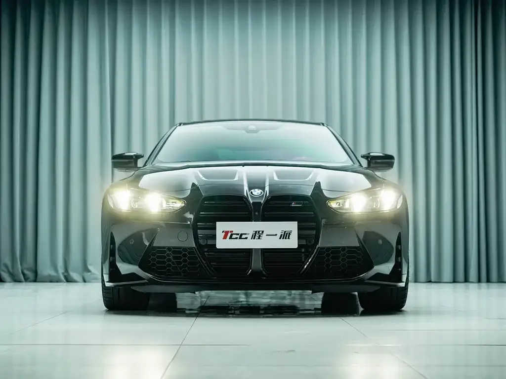 BMW M4 — фото 2