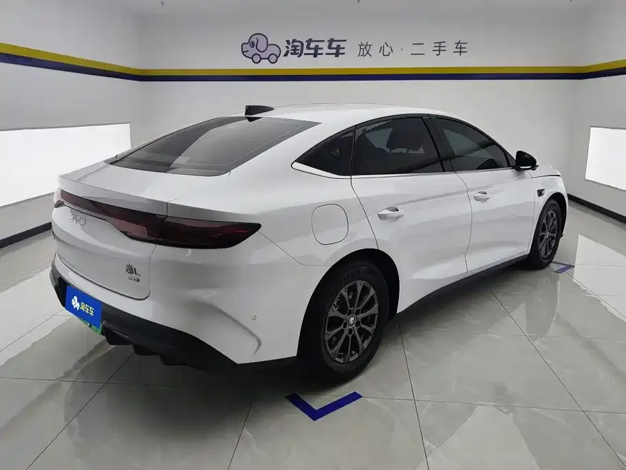 BYD Qin L — фото 3