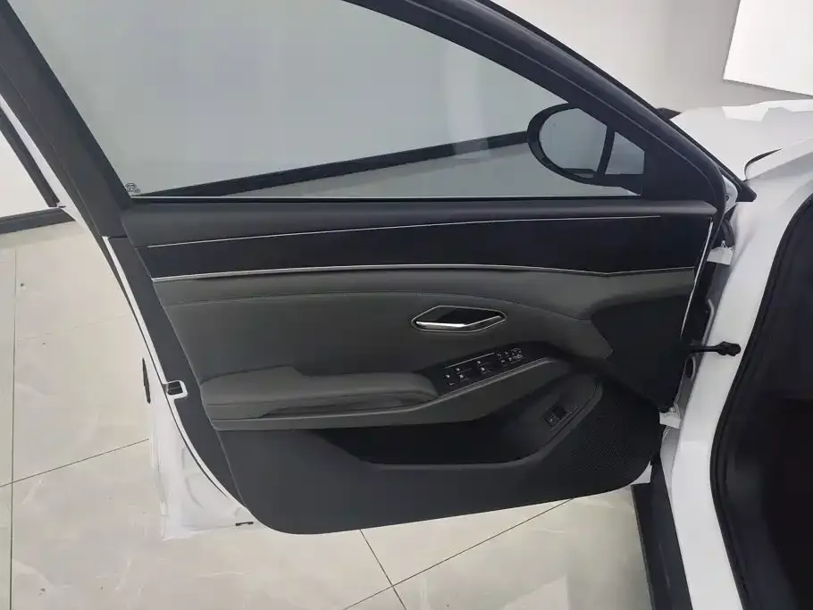 BYD Qin L — фото 2