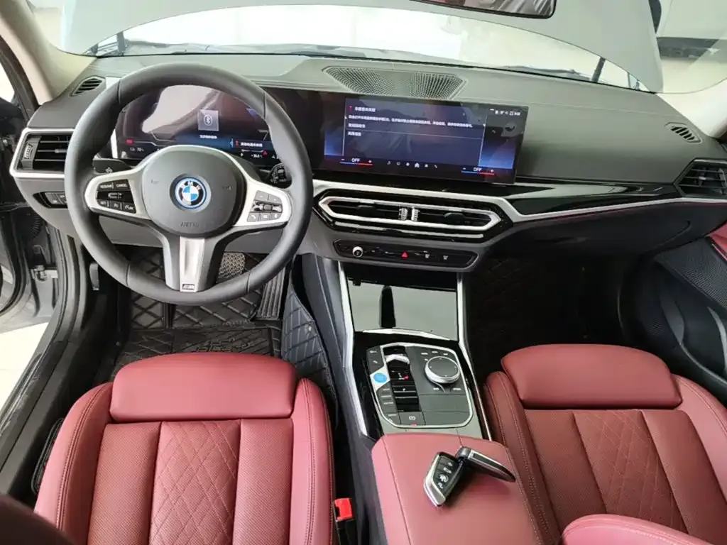 BMW i3 — фото 9