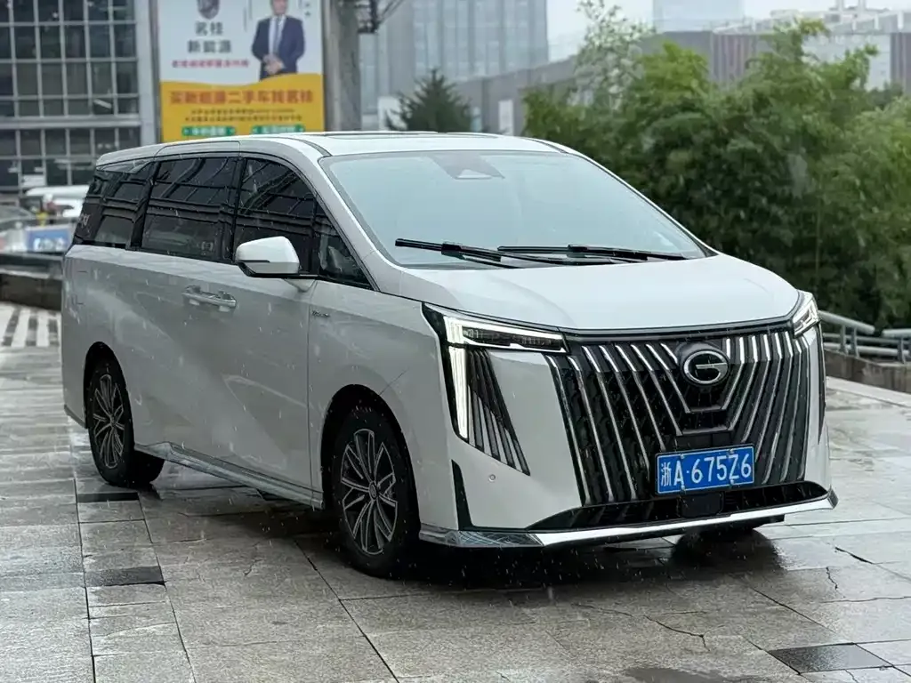 GAC Motor Trumpchi M8 — фото 5