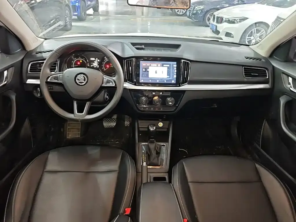Skoda Kamiq — фото 3