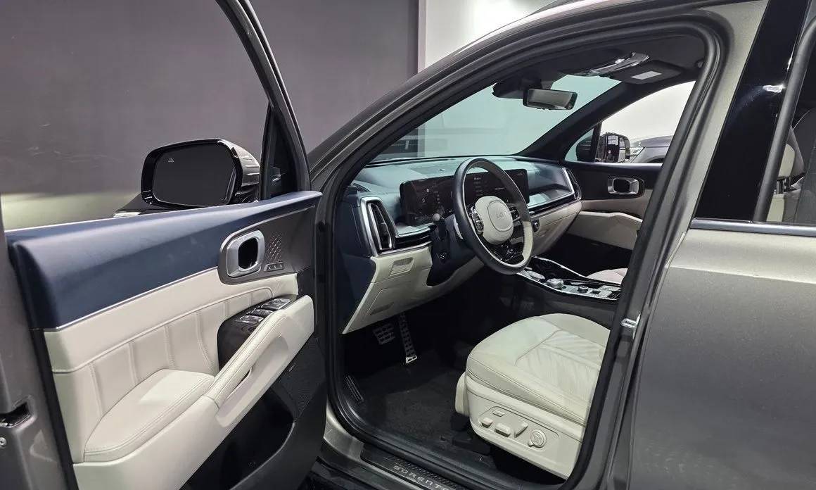 Kia Sorento — фото 6