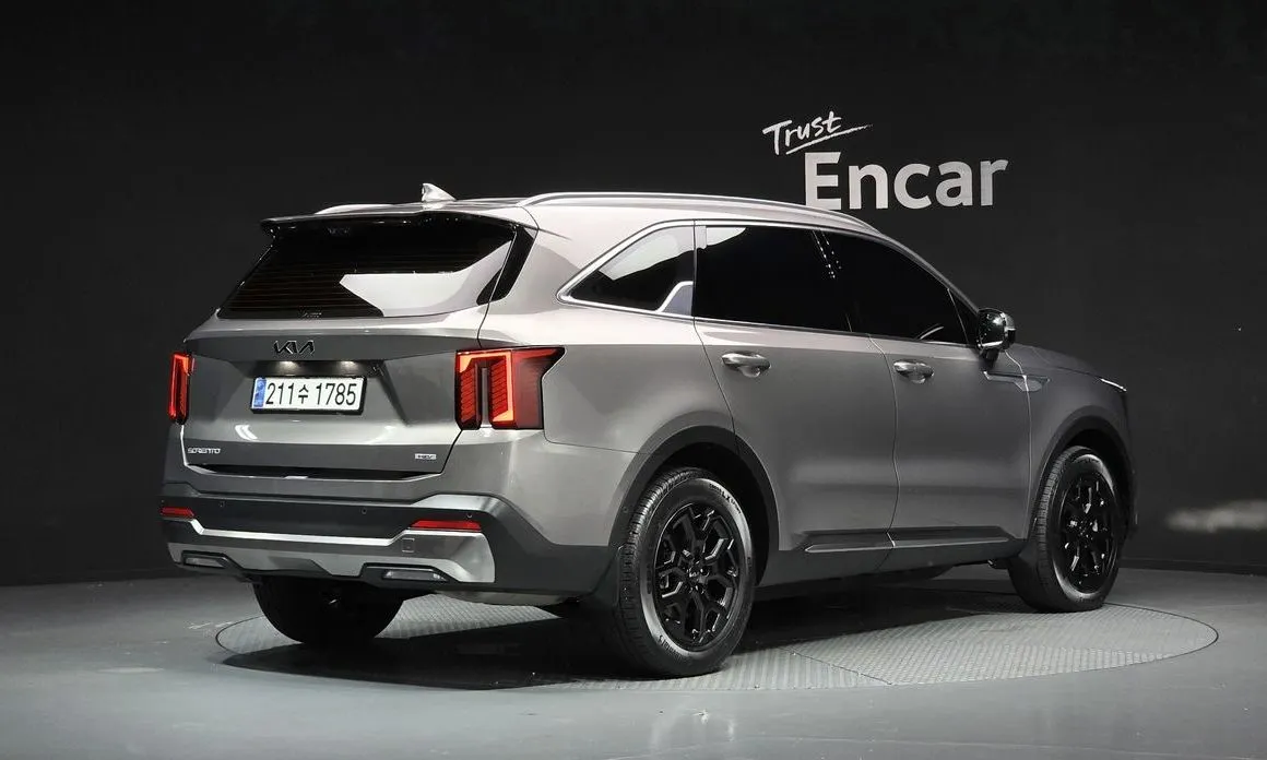 Kia Sorento — фото 3