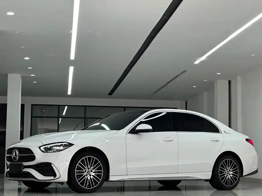 Mercedes-Benz C-Class — фото 2