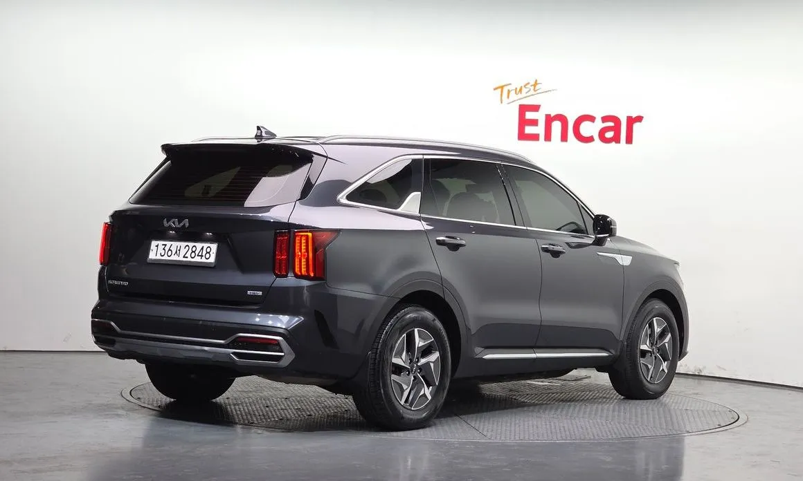 Kia Sorento — фото 3