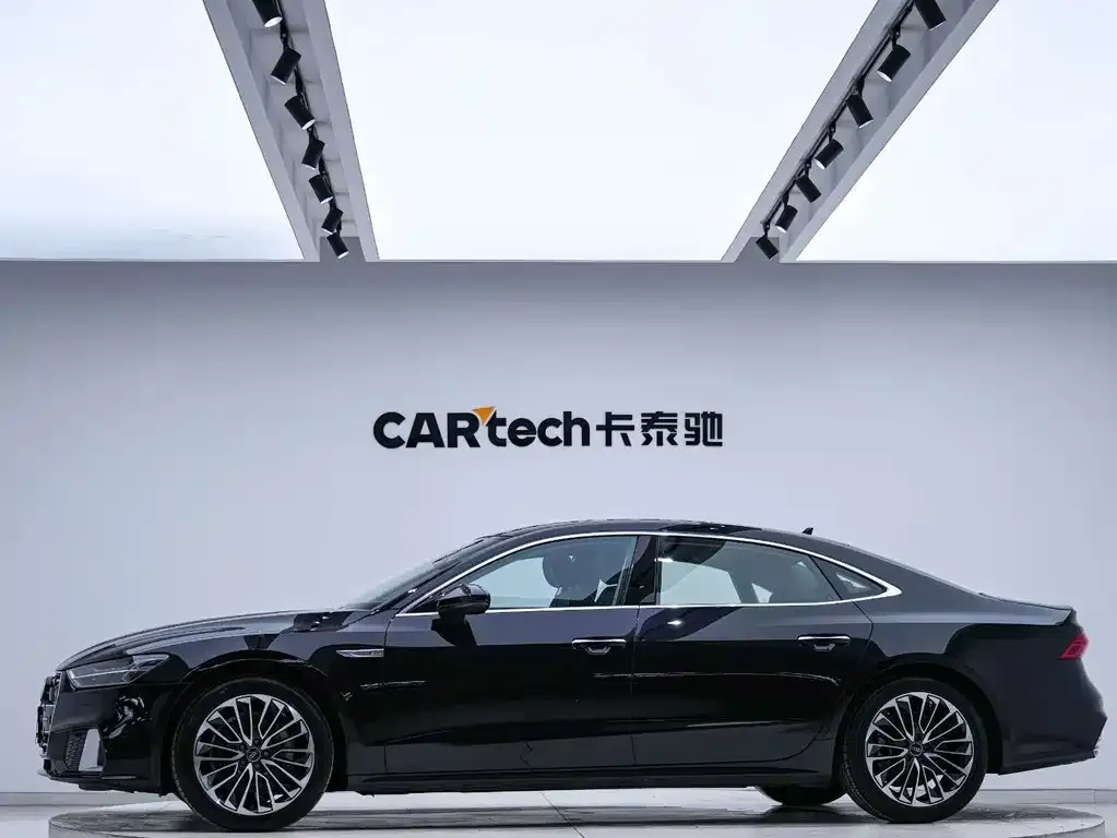 Audi A7L — фото 4