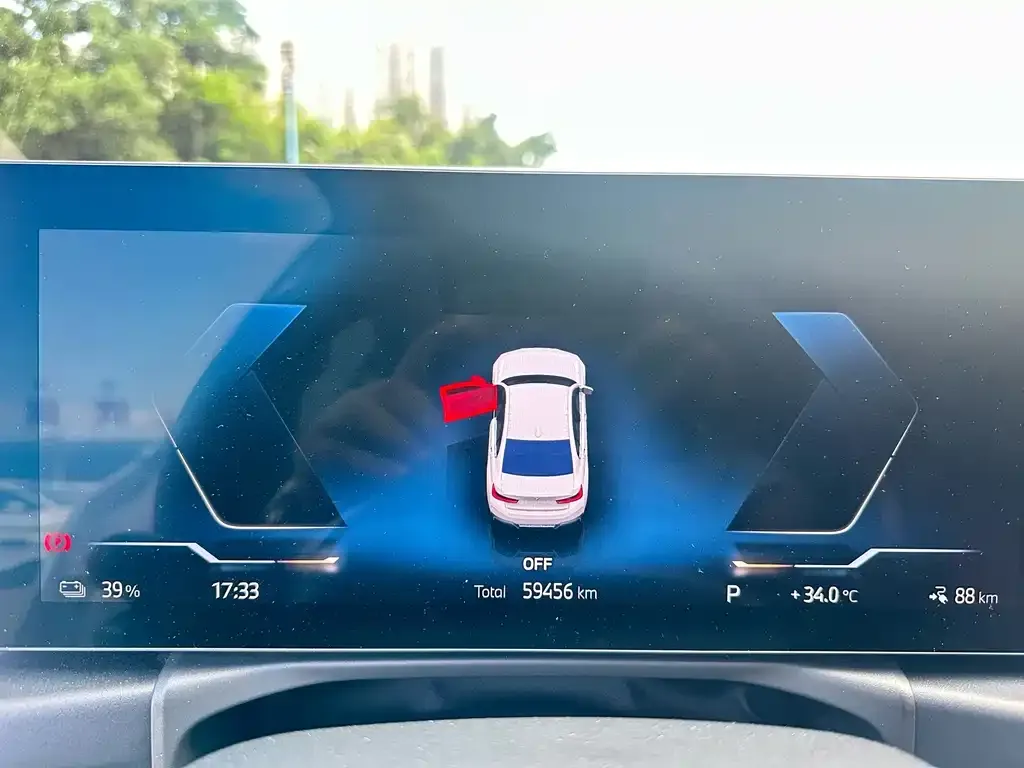 BMW i3 — фото 7