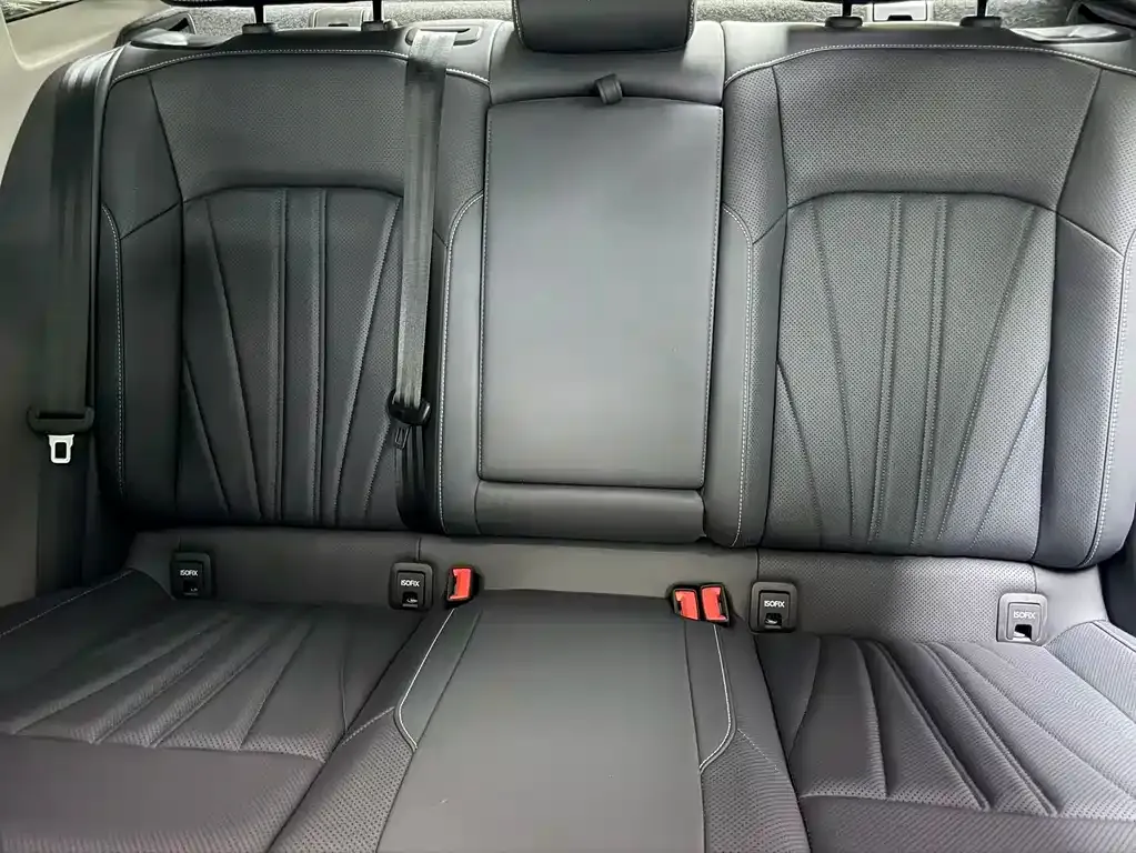 Volkswagen Passat — фото 9