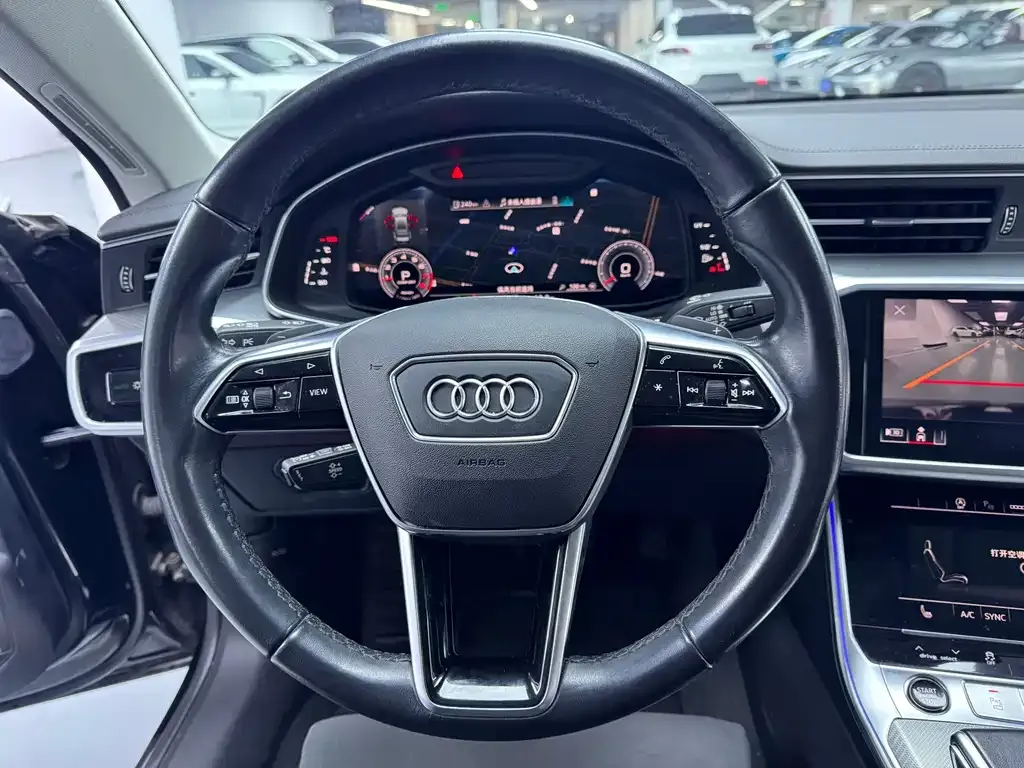 Audi A7 — фото 10