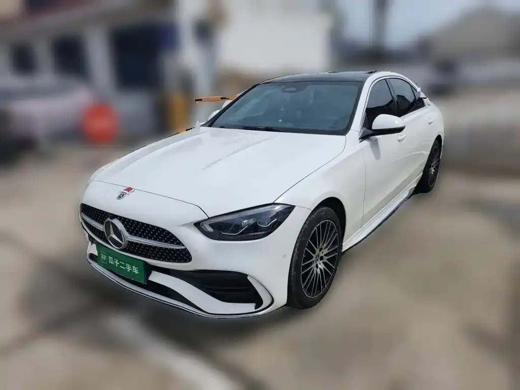 Mercedes-Benz C-Class — фото 1