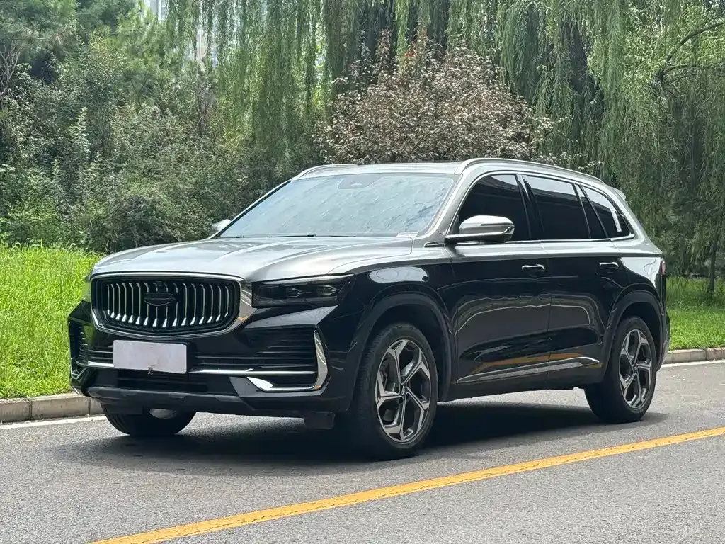 Geely Xingyue L — фото 1