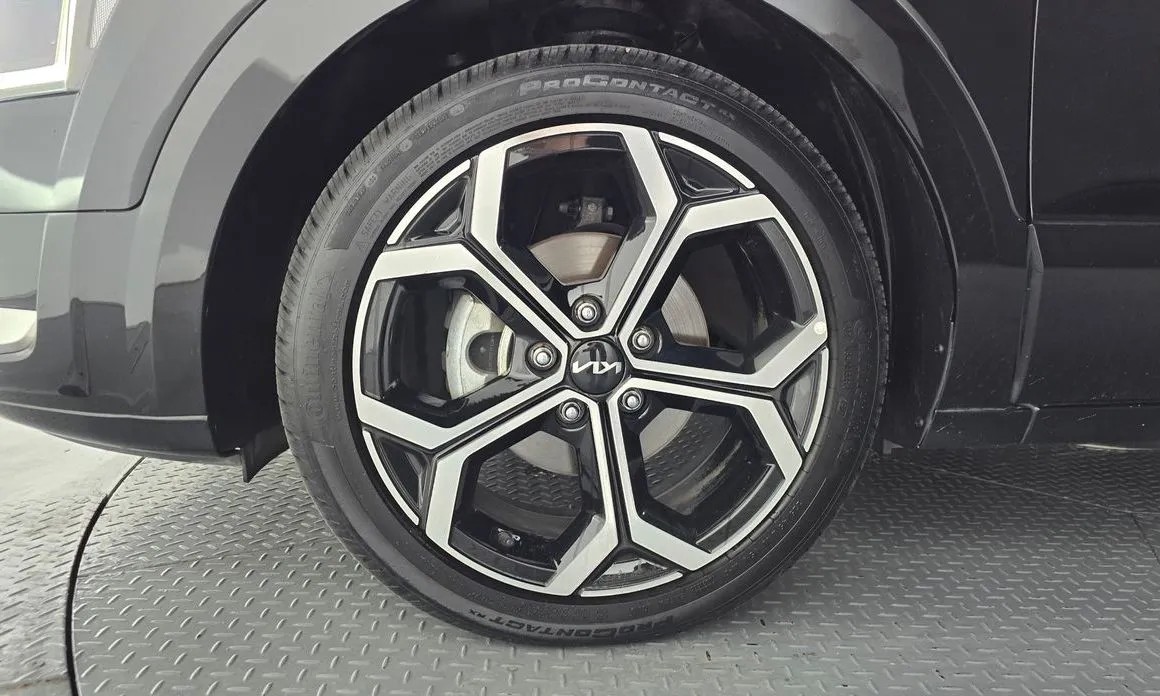 Kia Niro — фото 9
