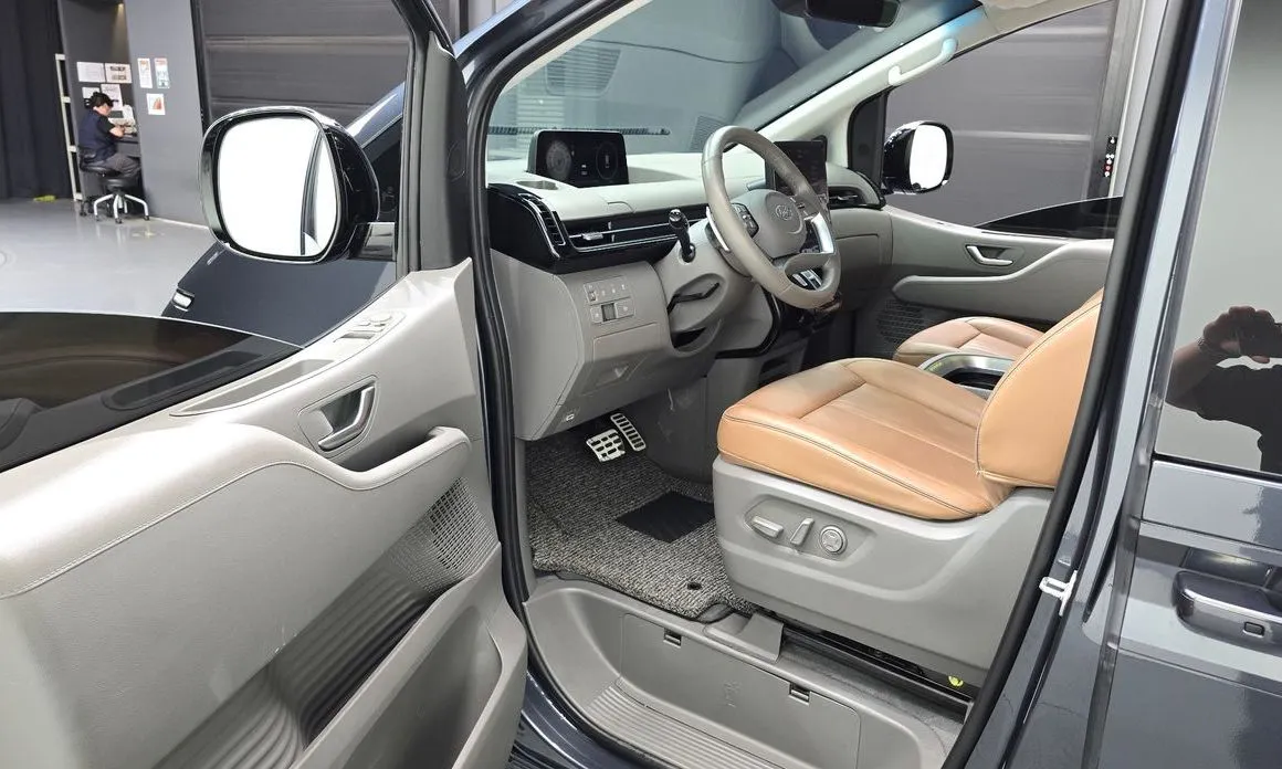 Hyundai Staria — фото 8