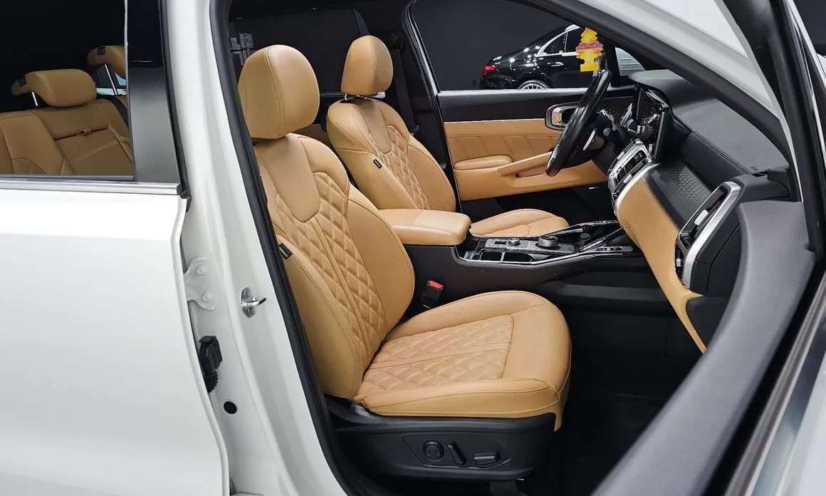 Kia Sorento — фото 7