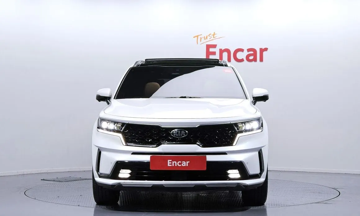 Kia Sorento — фото 5