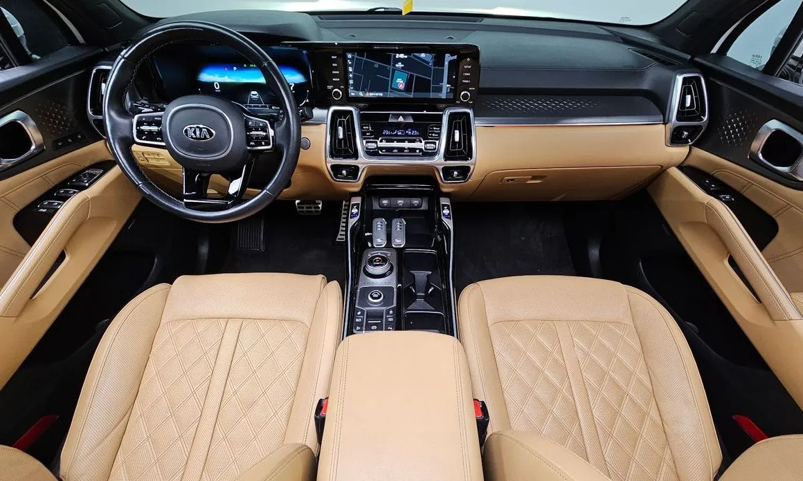 Kia Sorento — фото 8