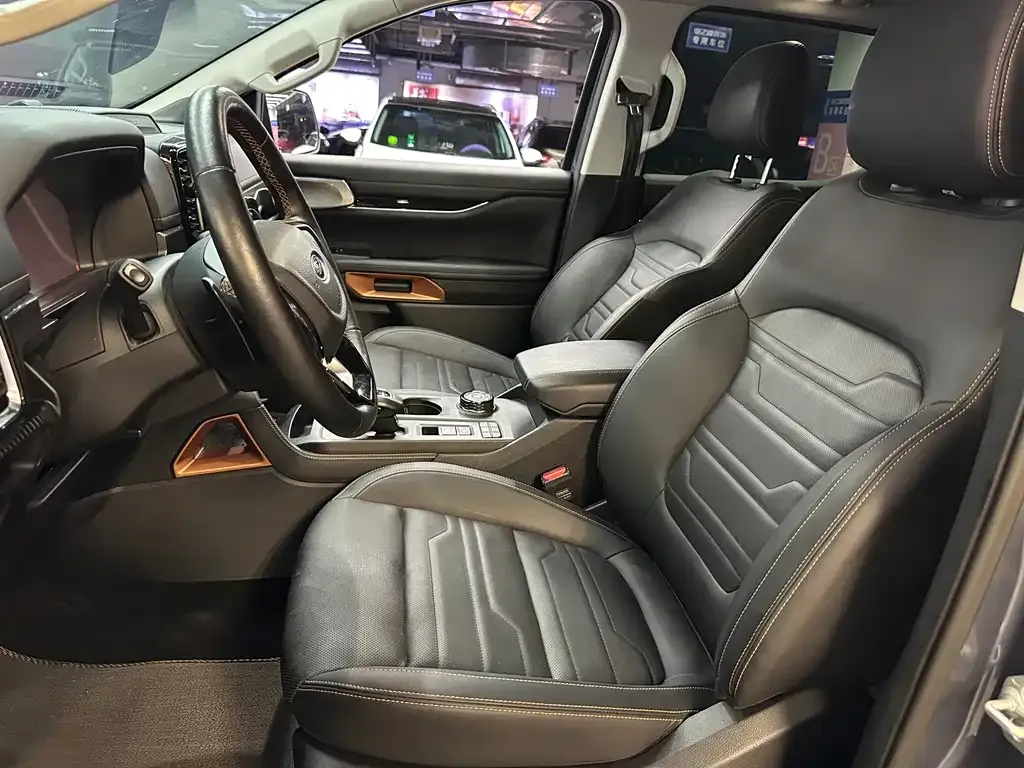 Ford Ranger — фото 10