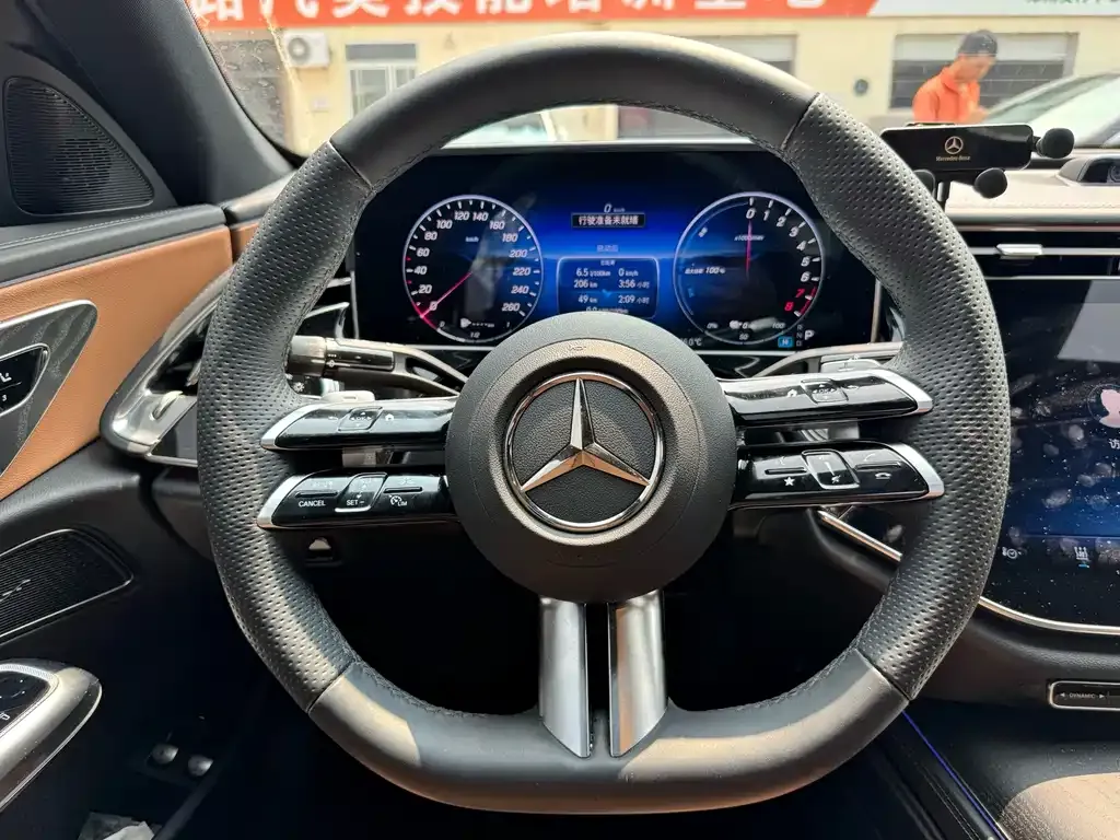 Mercedes-Benz E-Class New Energy — фото 9