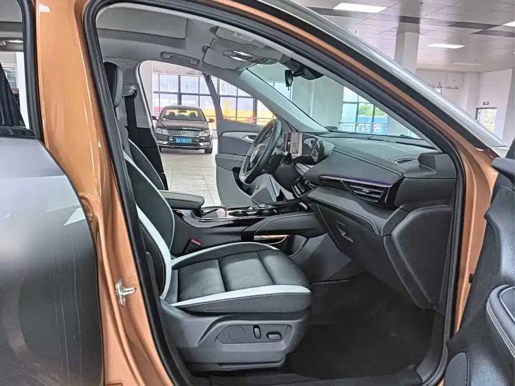 Buick Envision S — фото 4