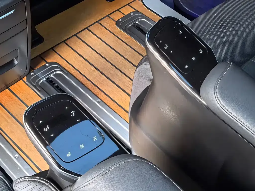GAC Motor Trumpchi M8 — фото 3