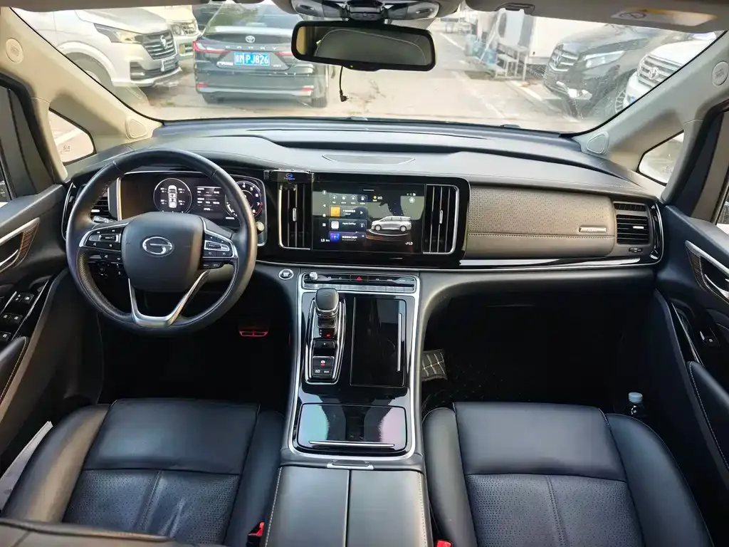GAC Motor Trumpchi M8 — фото 8